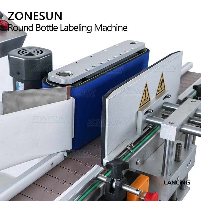 Automatic Round Bottle Labeling Machine view 2