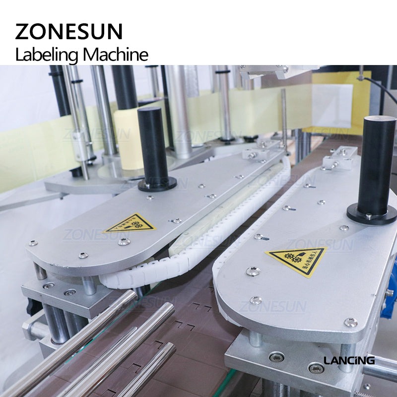Three-Side Labeling Machine view 2