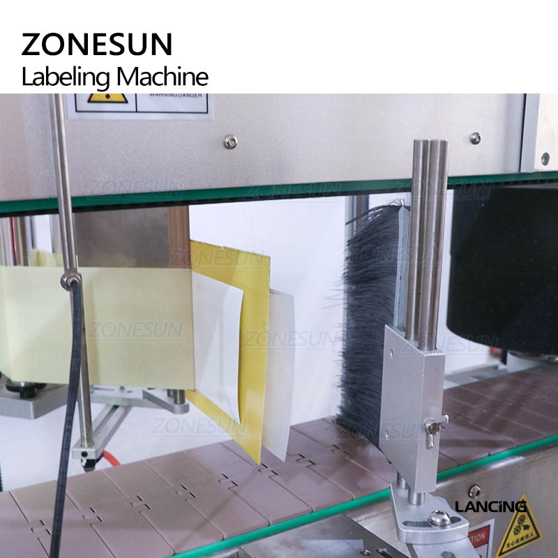 Three-Side Labeling Machine view 4
